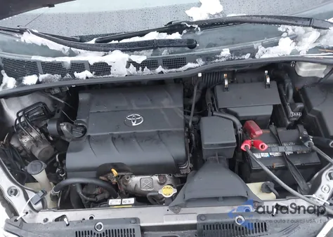 2011 Toyota Sienna Le V6 из США, поврежденный, VIN 5TDKK3DC7BS060656